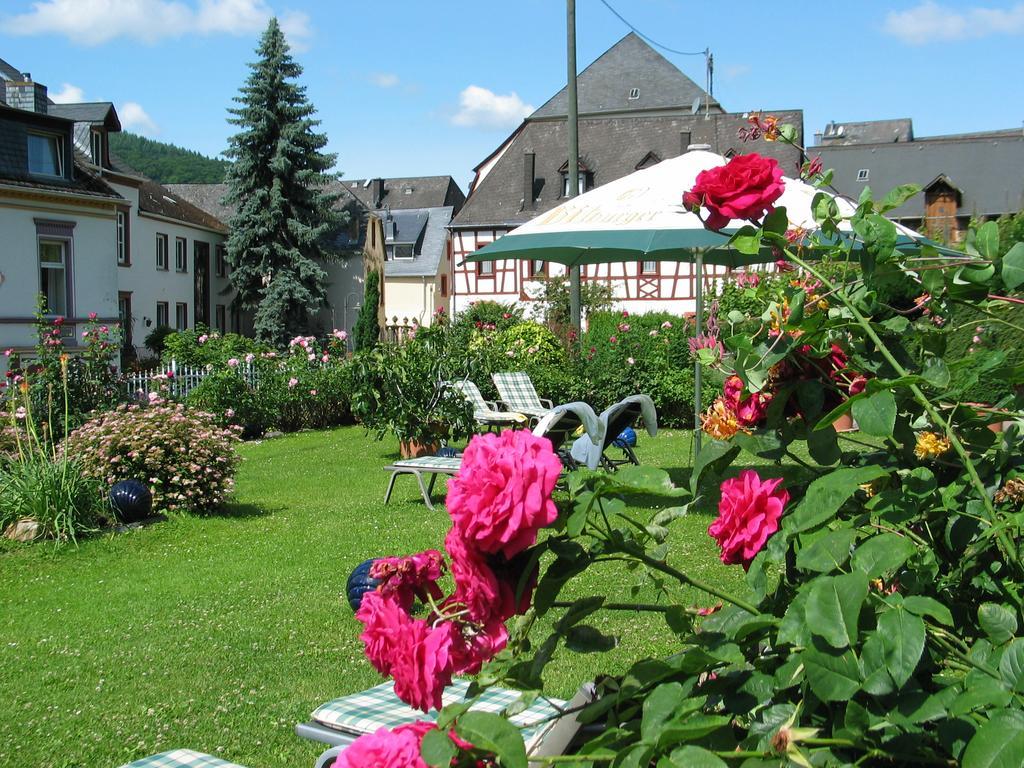 Hotel Winzerverein Zeltingen-Rachtig Exteriör bild